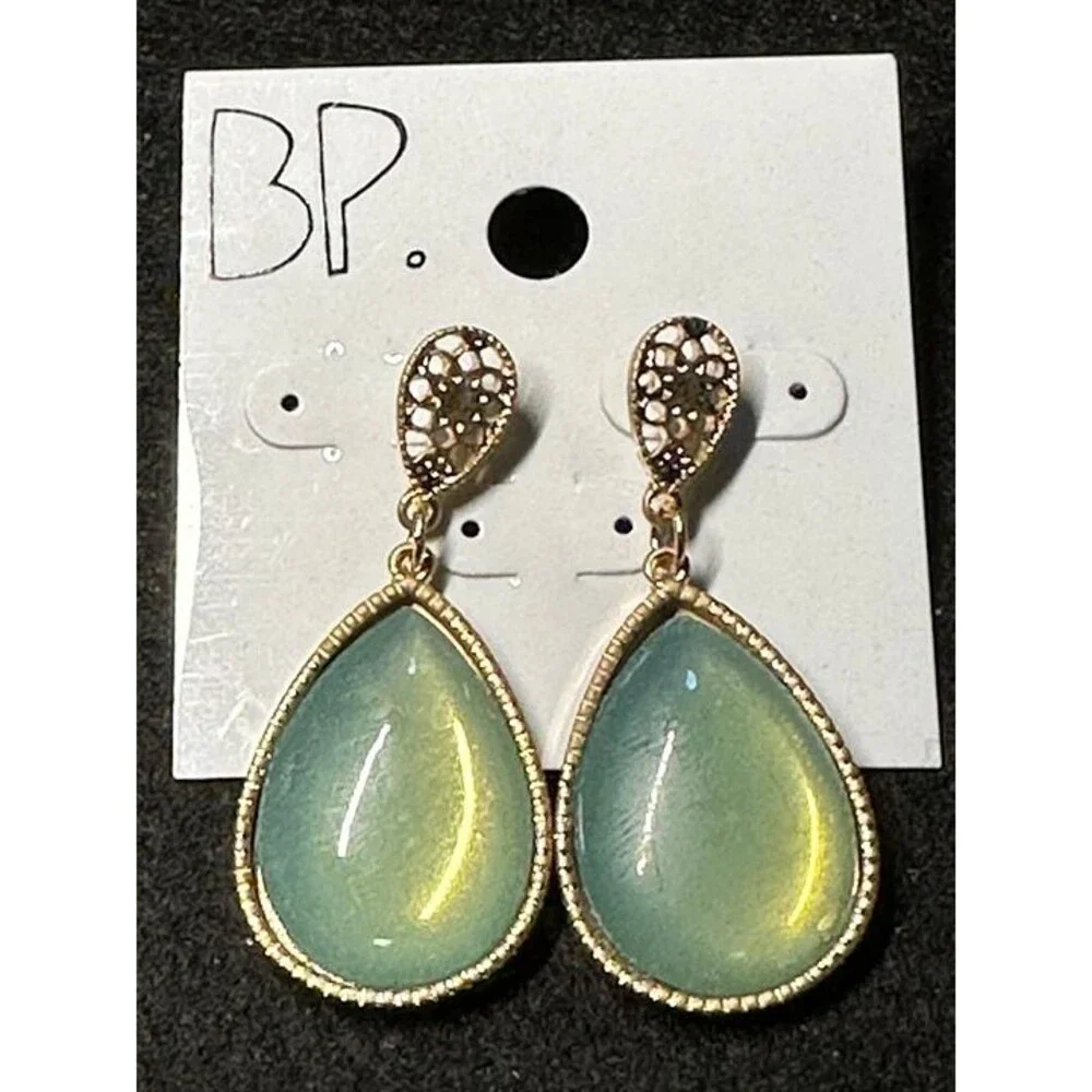 BP. Large Mint Green Teardrop Statement Earrings Gold Filigree NWT New Boho